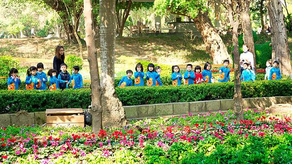 DSC01750 松鼠~~.jpg