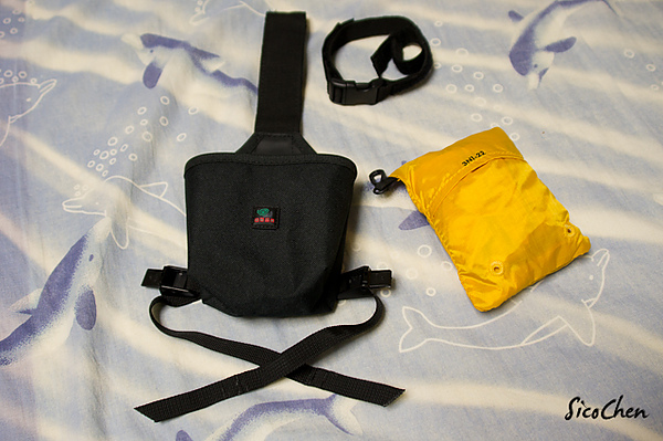 KATA 3N1 腳架套 及 雨衣