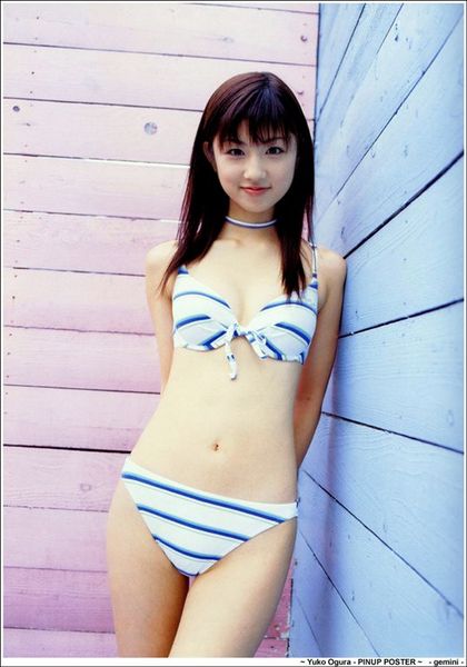 gem_yuko_ogura_pinup_poster017.jpg