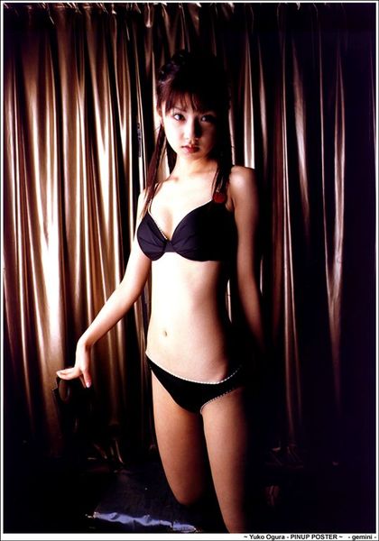 gem_yuko_ogura_pinup_poster040.jpg