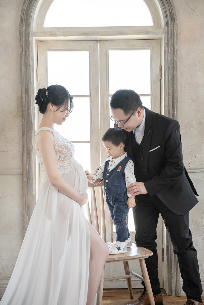 琪琪小姐孕婦寫真 郁蓮 琪琪小姐孕婦寫真 郁蓮