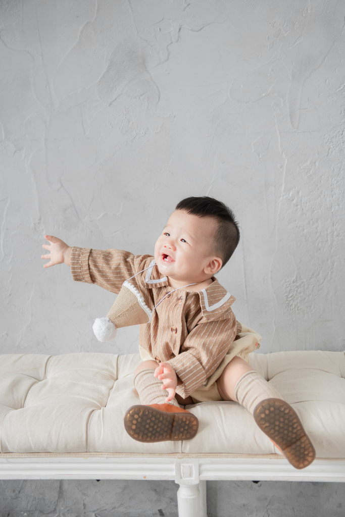 琪琪小姐與喬先生 親子寫真 全家福 週歲派對拍攝 週歲寫真 琪琪小姐與喬先生 親子寫真 全家福 週歲派對拍攝 週歲寫真