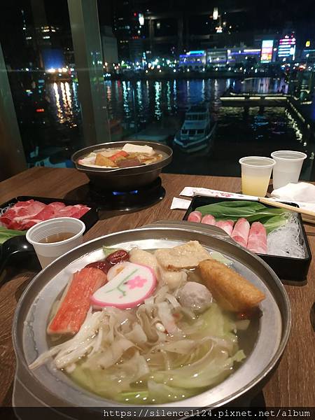 【基隆平價美食】基隆海洋廣場旁，元味珍鍋吃得飽白飯隨你勺