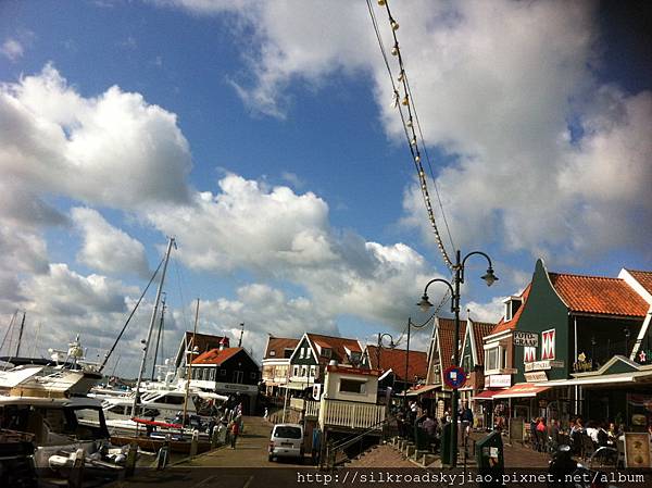 Volendam 2