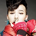 20120530_bigbang_gdragon_stillalive-600x751