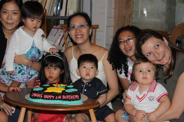 1st happy birthday jonas 140_調整大小.jpg