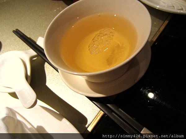 喝不完的烏龍茶.jpg 喝不完的烏龍茶.jpg