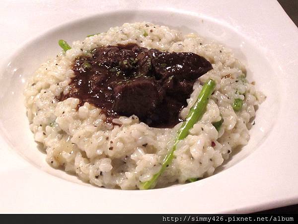 紅酒燉牛頰肉松露燉飯.jpg 紅酒燉牛頰肉松露燉飯.jpg