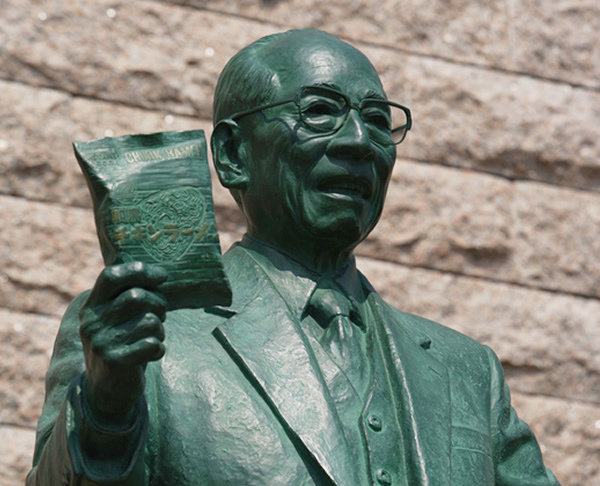 【仙蹤】大阪❤發明一個超級市場不會有的「合味道」吧.杯麵製作