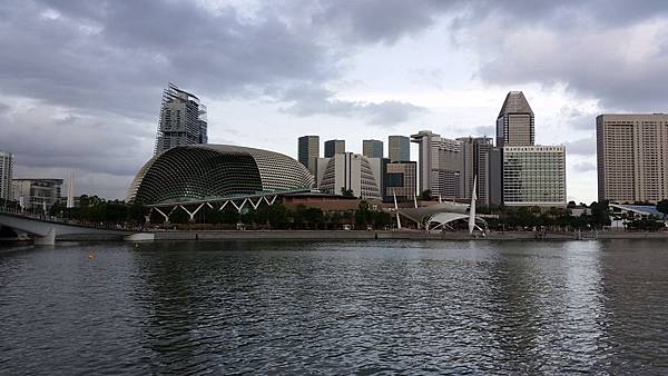 【仙蹤】新加坡❤不用多說的星洲地標.我不是美人魚之 ——「M