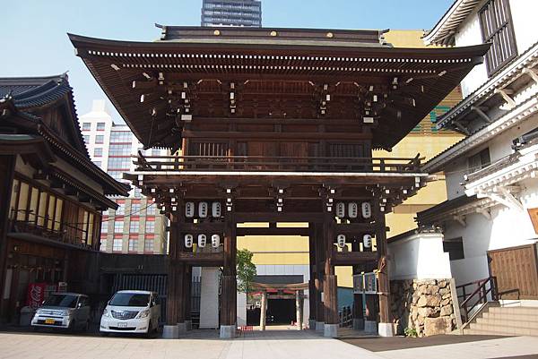 仙蹤 九州 小倉 聚集人民信仰的存在 熱鬧祇園祭 小倉城八坂神社 仙婆婆的腳毛遊記 痞客邦