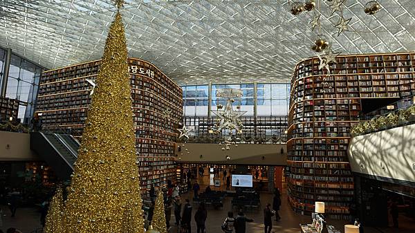 【仙蹤】韓國首爾．三成❤星空下發亮的文藝氣息．COEX Ma