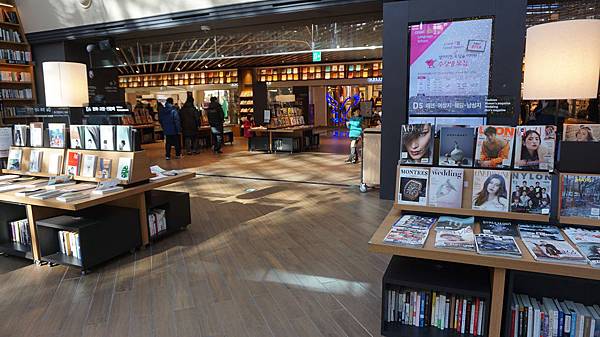 【仙蹤】韓國首爾．三成❤星空下發亮的文藝氣息．COEX Ma