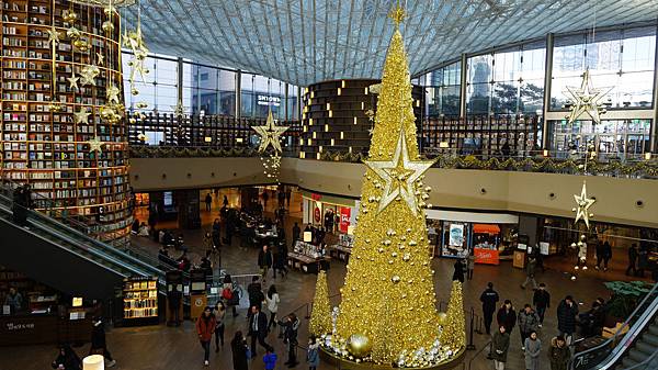【仙蹤】韓國首爾．三成❤星空下發亮的文藝氣息．COEX Ma