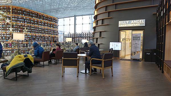 【仙蹤】韓國首爾．三成❤星空下發亮的文藝氣息．COEX Ma