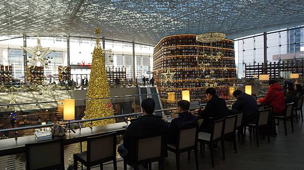 【仙蹤】韓國首爾．三成❤星空下發亮的文藝氣息．COEX Ma