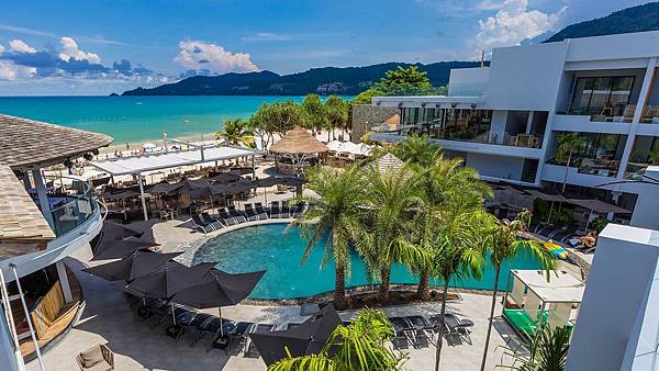 patong-hotel-1