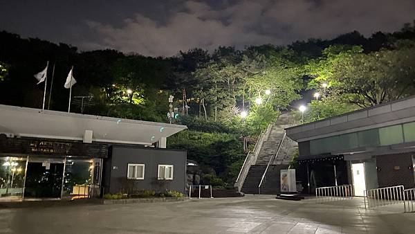 【仙蹤】韓國首爾．惠化❤情侶約會聖地～俯瞰首爾美麗迷人的夜景
