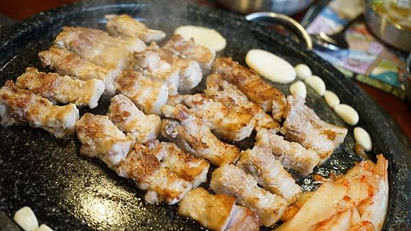 下載 (1) 下載 (1)