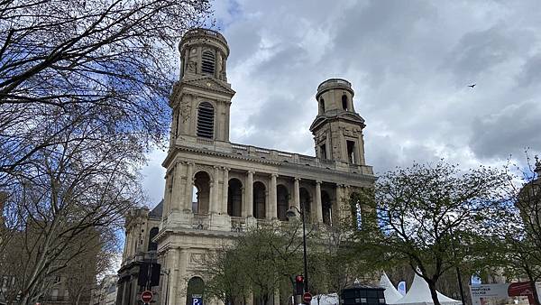 【仙蹤】法國．巴黎❤擁有「舉世名琴」古董管風琴．初建於13世