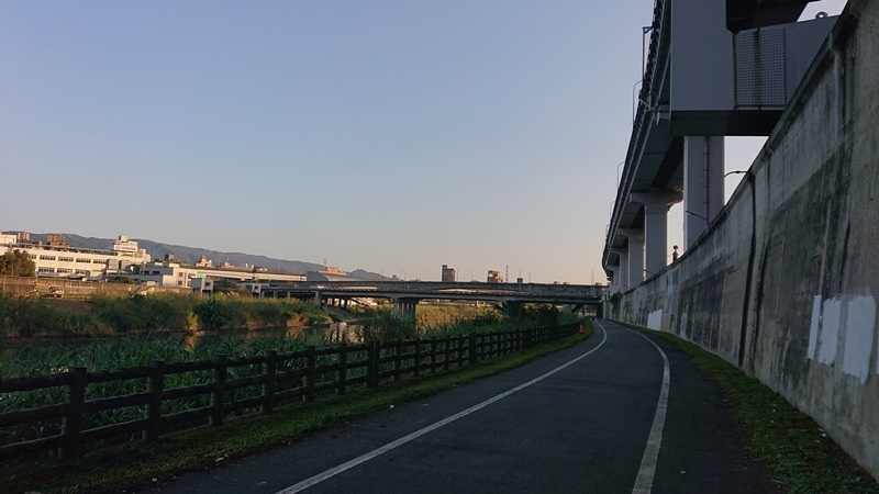 aaaDSC_0024.JPG - 河濱探路