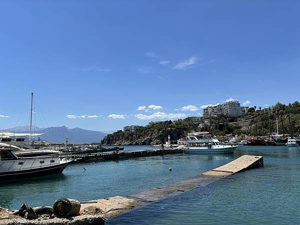 土耳其之旅(五) 孔亞.古羅馬水道橋.阿斯班多斯羅馬劇場.度