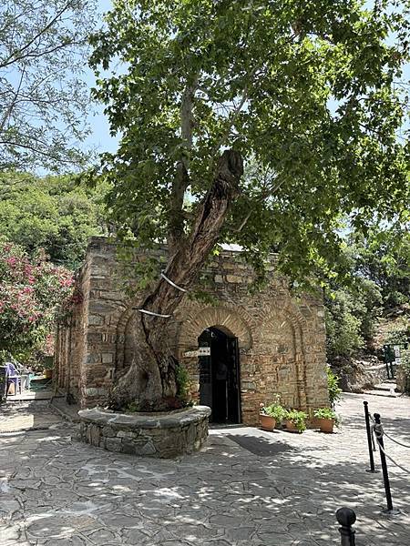 土耳其之旅(七) 瑪莉亞故居.艾菲索斯古城→伊斯坦堡