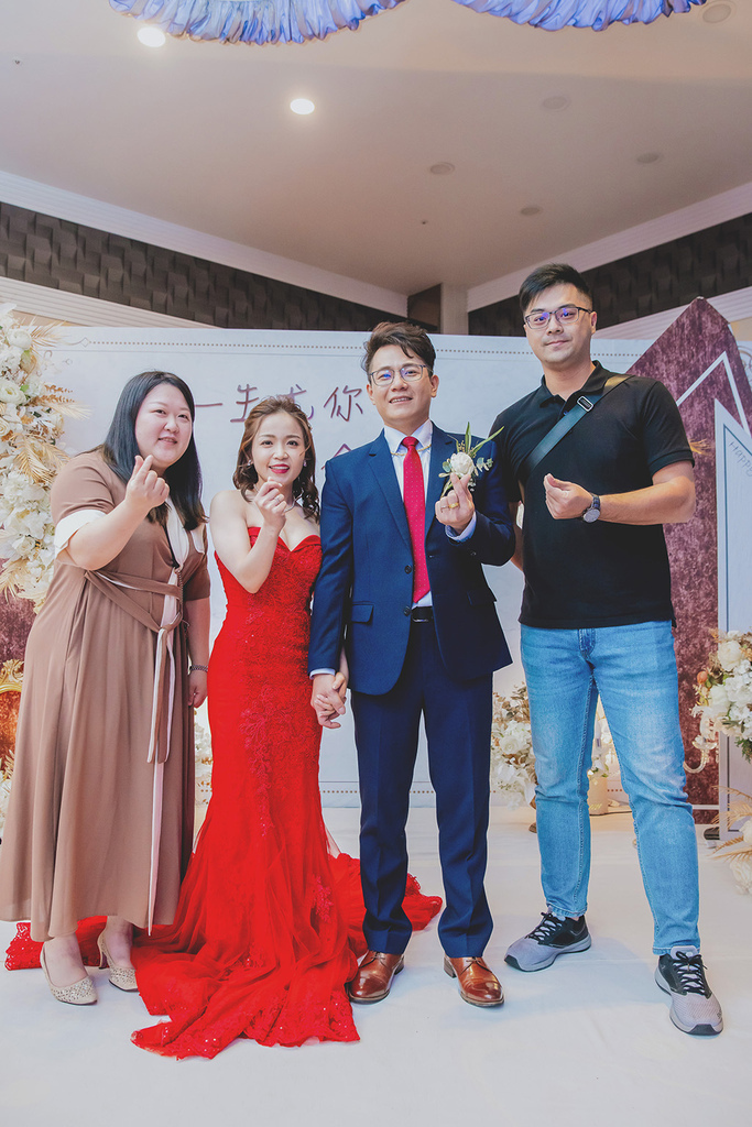 連毅 + 依玲 文定