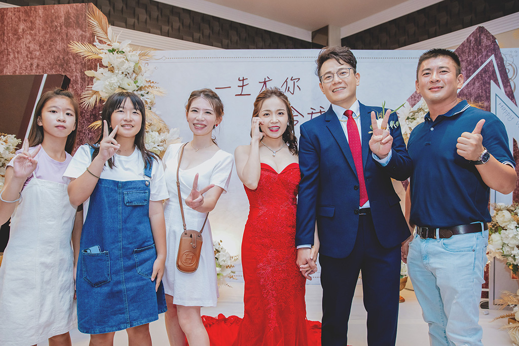 連毅 + 依玲 文定