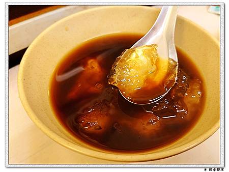 【臺灣旅遊・美食】平溪古早味麵茶+椪餅+熱太白粉