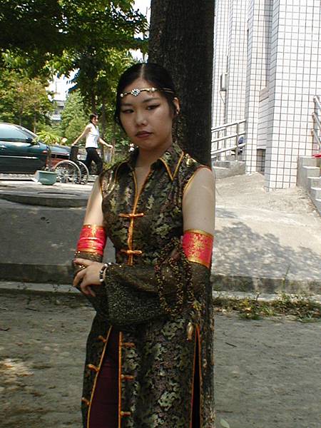 2002-4 008.jpg