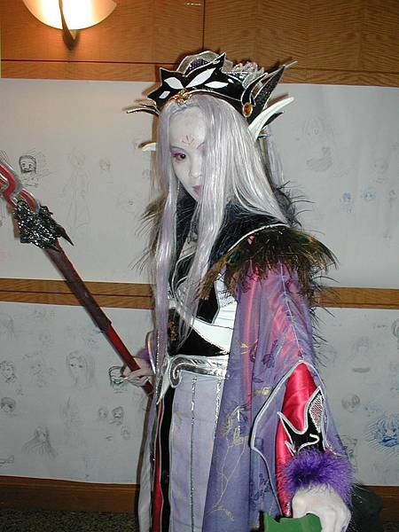 2002-4 053.jpg