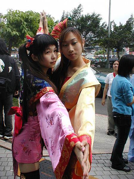 2002-5 055.jpg