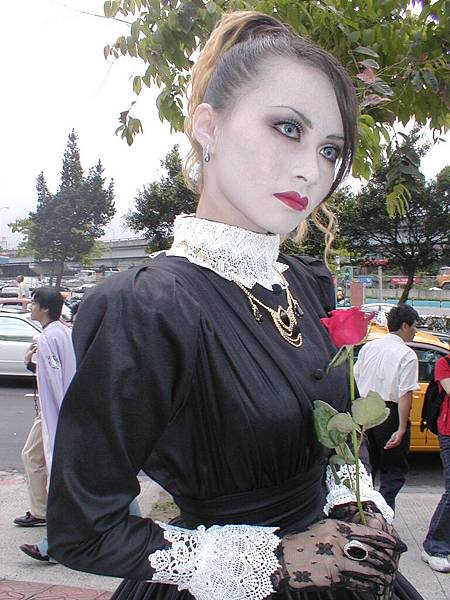 2002-5 029.jpg