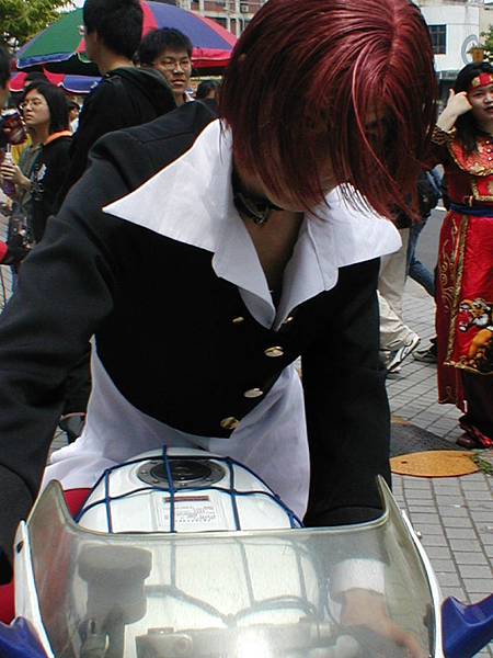 2002-5 043.jpg
