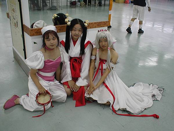 2002-57 028.jpg