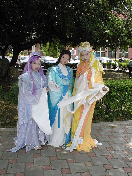 2002-72 009.jpg