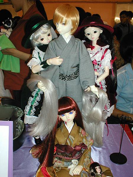 2002-101 005.jpg