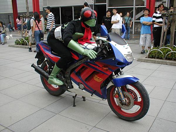 2002-102 060.jpg