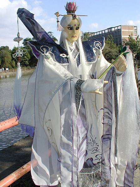 2002-117 060.jpg