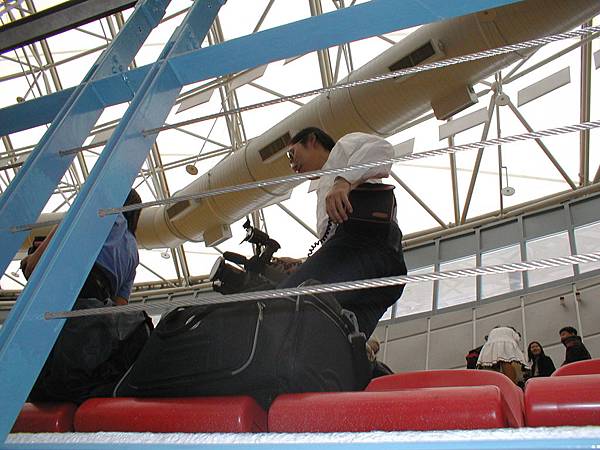 2002-117 003.jpg