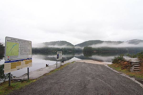 Lake Barrington2