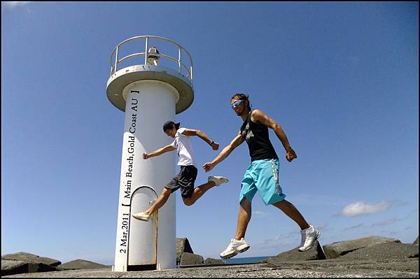 0302main beach light house