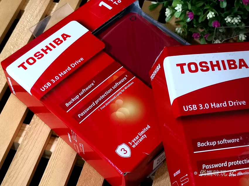 TOSHIBA Canvio Advance V9 1TB USB 3.0 2.5 吋外接式行動硬碟開箱 (13).png