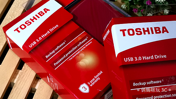 TOSHIBA Canvio Advance V9 1TB USB 3.0 2.5 吋外接式行動硬碟開箱 (14).png