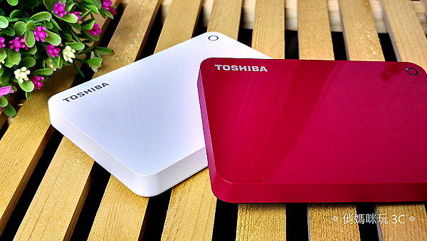 TOSHIBA Canvio Advance V9 1TB USB 3.0 2.5 吋外接式行動硬碟開箱 (23).png