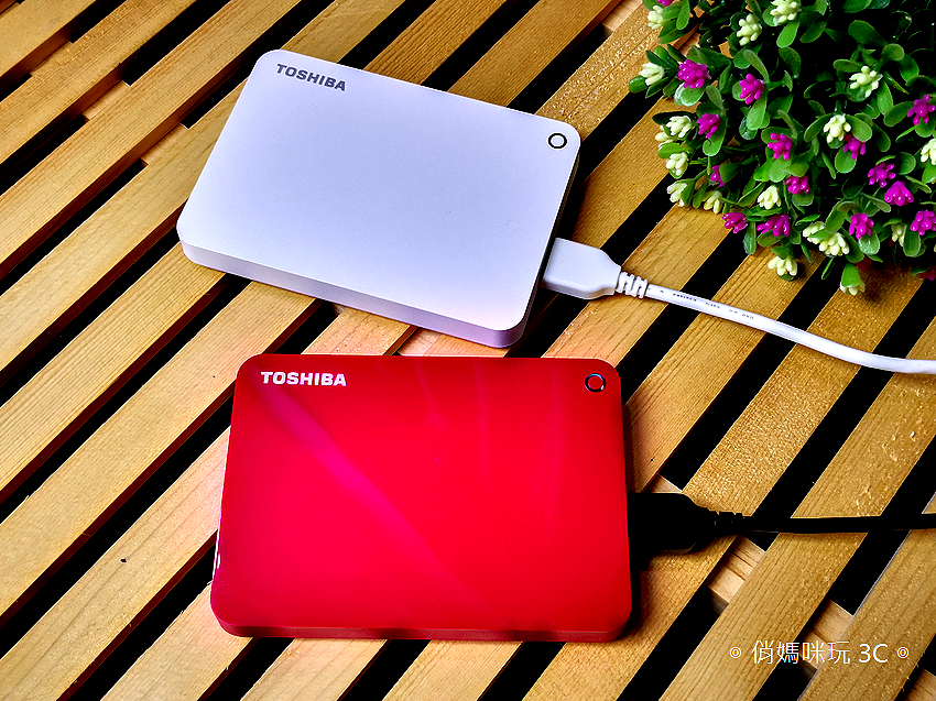 TOSHIBA Canvio Advance V9 1TB USB 3.0 2.5 吋外接式行動硬碟 (30).png