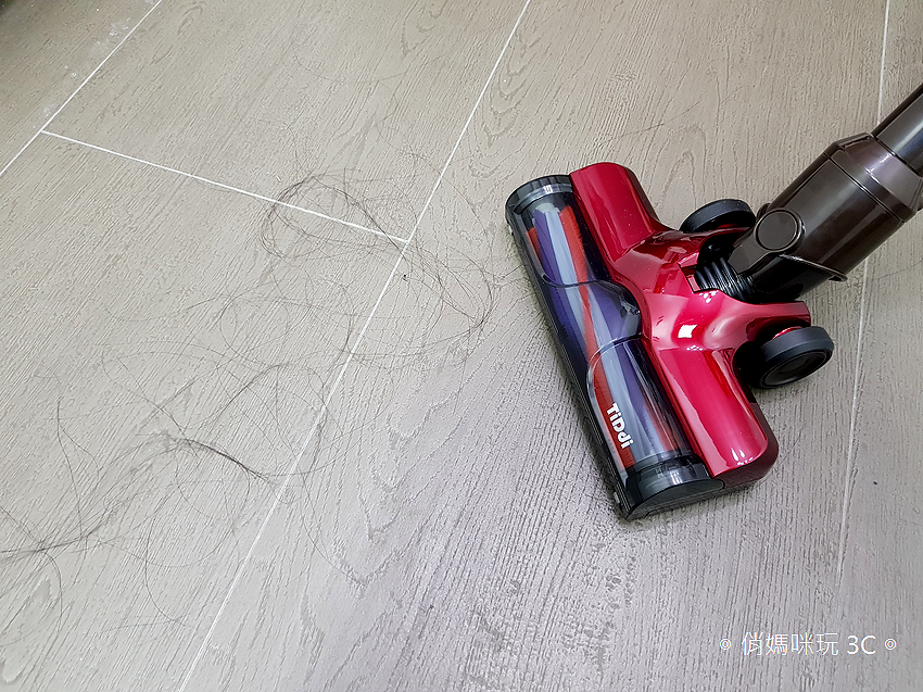 TiDdi 無線手持吸塵器 S116 開箱 (俏媽咪玩 3C) (31).png TiDdi 無線手持吸塵器 S116 開箱 (俏媽咪玩 3C) (31).png