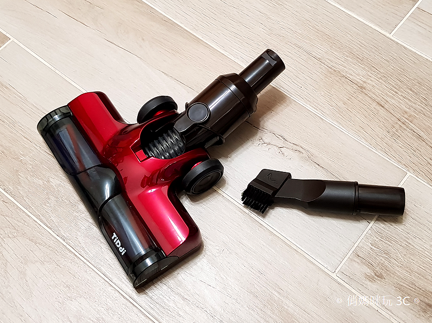 TiDdi 無線手持吸塵器 S116 開箱 (俏媽咪玩 3C) (1).png TiDdi 無線手持吸塵器 S116 開箱 (俏媽咪玩 3C) (1).png