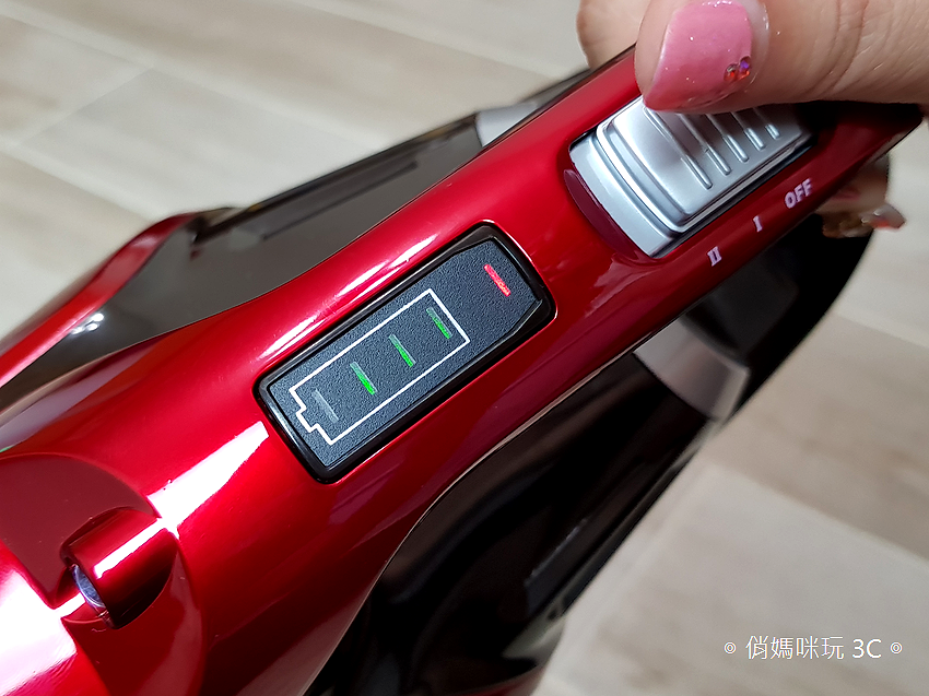TiDdi 無線手持吸塵器 S116 開箱 (俏媽咪玩 3C) (15).png TiDdi 無線手持吸塵器 S116 開箱 (俏媽咪玩 3C) (15).png